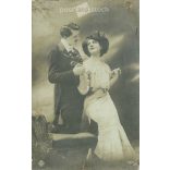 1910 - Romantic couple. Photo sheet, postcard. (2791013)