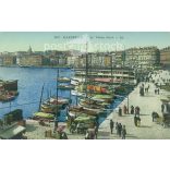 Marseilles. The old port. Colored photo sheet, postcard. (2791065)
