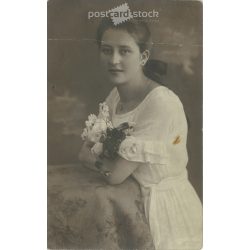 1923 - Romantic postcard, photo sheet. (2791158)