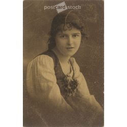 1927 - Romantic postcard, photo sheet. (2791160)