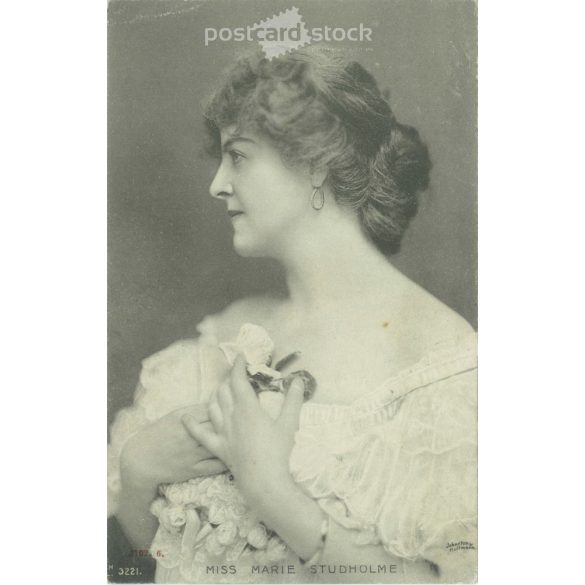 1904 – Miss Marie Studholme actress. Photo sheet, postcard.  (2791183)