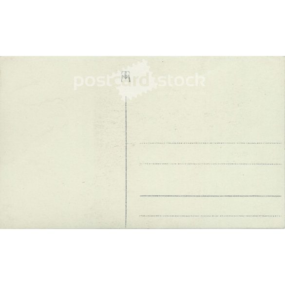 Three sisters. Photo sheet, postcard. (2791212)