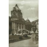 1927 - Budapest. Royal Palace and Castle Garden. Photo sheet, postcard. (2791258)