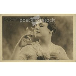 1922 - Happy Holidays. Photo sheet, greeting card. (2791263)