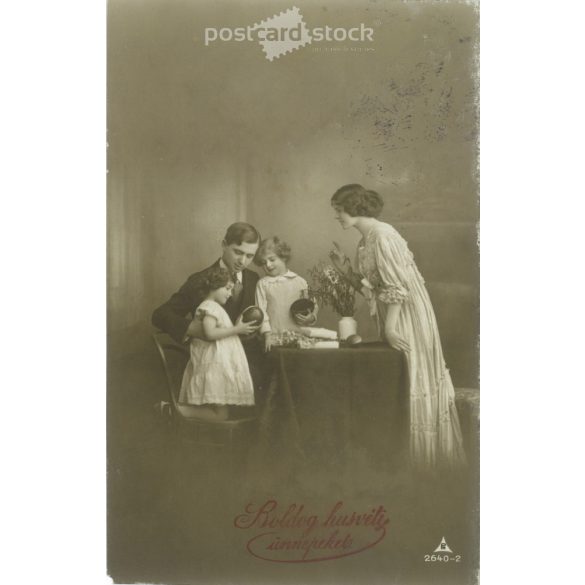 1916 - Happy Easter! Photo sheet, greeting card. (2791317)