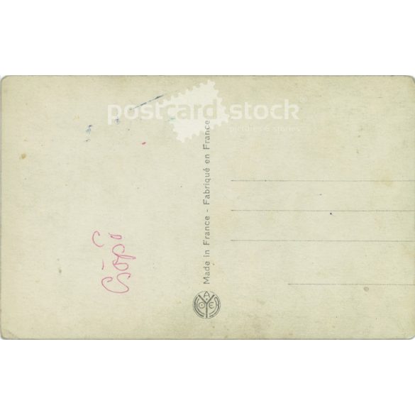 Art Deco, French, black and white postcard, photo sheet. Lady in swimsuit. (2791337)