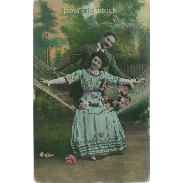 1910 – Romantic Postcard. Colored photo sheet. (2791341)