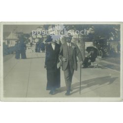   1913 - Cannes. Walking on the shore. Photo sheet, postcard. (2791371)