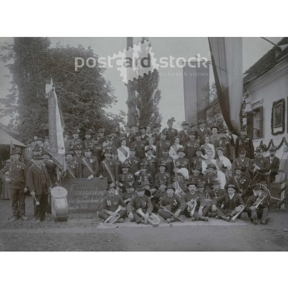 1907 - Inauguration of the flag ribbon of the Imperial and Royal (K.u.K.) Military Veterans Association. Large antique photo. (2791506)