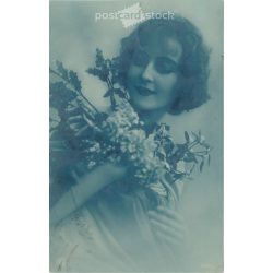 1924 - Romantic postcard. Colored photo sheet. (2791517)