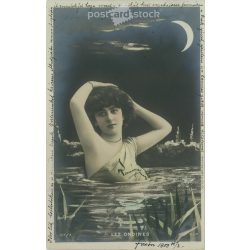 1903 - Romantic postcard. Colored photo sheet. (2791530)
