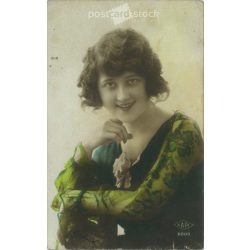 1906 - Romantic postcard. Colored photo sheet. (2791564)