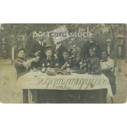   Group of friends with cheerful inscriptions. Photo sheet, postcard. (2791642)
