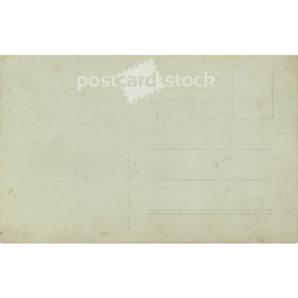 1908 - Young man with hat and walking stick. Black and white photo sheet, postcard. (2791748)