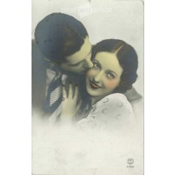 1944 - Romantic postcard. Colored photo sheet. (2791752)