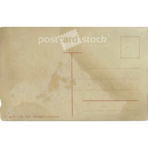 Bosnian fruit seller. Postcard, colored photo sheet. (2791787)