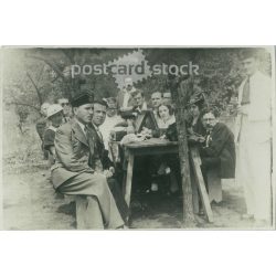   1937 - Group of friends at a garden gathering in Gyömrő. Original paper image. (2791801)
