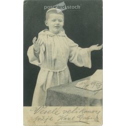   1903 - Child in priestly dress. Postcard, photo sheet. (2791804)