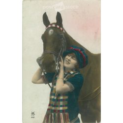   1928 - Horse and young lady rider. Postcard, colored photo sheet. (2791812)