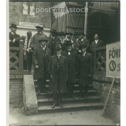   1937 - Group of friends at a garden gathering in Gyömrő. Original paper image. (2791801)