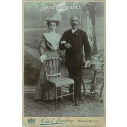   1906 – A full-length portrait photograph of a talented, elegant couple from the photography studio of Sándor Pottok. Budapest. Cabinet photo / hardback photo / business card. (2791877)