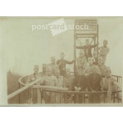   1918 - „New Perspectives”. K.u.K. soldiers on top of a lookout. Photo sheet, original paper image. (2791891)
