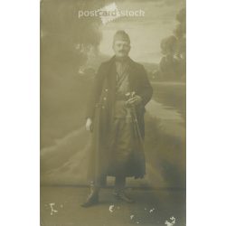   1914 - K.u.K. soldier, full length, studio photo. Delivered by camp mail. Postcard, photo sheet. (2791895)