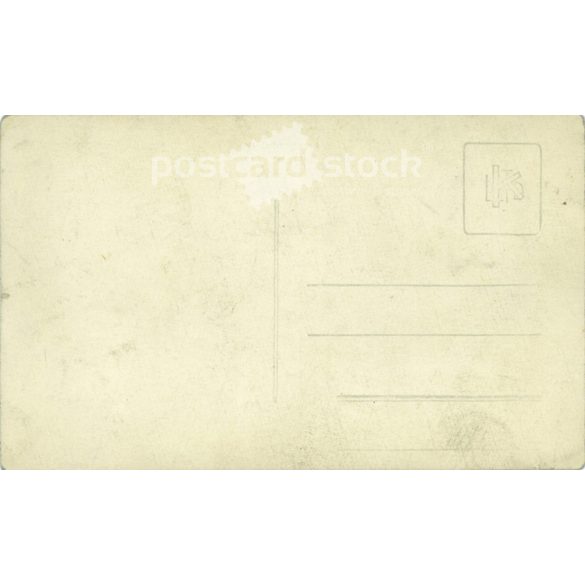 Elegant young man. Studio shot, photo sheet. Botfán Photography Studio, Budapest, 1940s. (2791905)