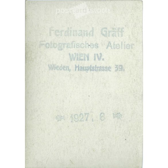 1927 - Portrait of a young man in Ferdinand Graff’s photo studio. Vienna. Original paper image. (2791946)