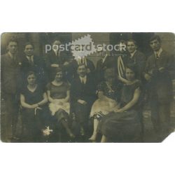   1925 - Group portrait, probably musicians. Original paper image. Postcard, photo sheet. (2791968)