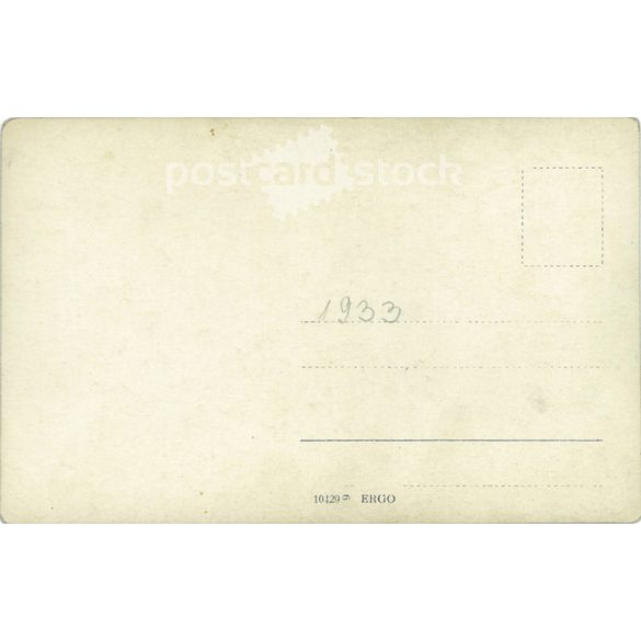 1933 - „Mother and daughter” photo in the garden. Original paper image. Postcard, photo sheet. (2791972) 