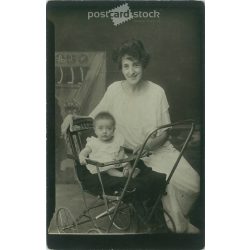   1924 - „Mother and daughter, Mariska” studio photo. Original paper image. Postcard, photo sheet. (2791973)