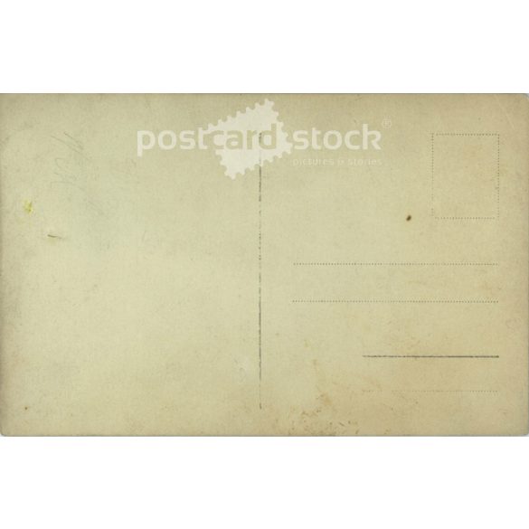 Full length photo of young girl with black kitten in studio. Original paper image. Postcard, photo sheet. (2791981)