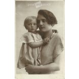 1927 - Lizike with her mother. Original paper image. Postcard, photo sheet. (2791994)