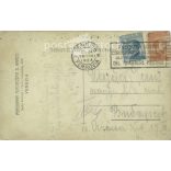 1924 - Venice. A couple feeding pigeons, the gentleman in a hat, with a walking stick. Black and white original paper image. Postcard, photo sheet. (2792039)