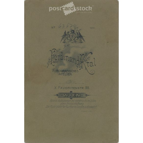 1911 - Ferdinand Kral photographic studio, Vienna. Full-length studio photo. Little girl with a basket.  Cabinet card / CDV photo / hardback photo. (2792105)