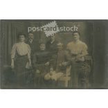 Early 1900s. Elbl and Pietsch photography studio, Budapest. Full family studio group photo.  Cabinet card / CDV photo / hardback photo. (2792112)