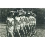 1955 - Running team of Stalin Street school. Black and white photo sheet, postcard. (2792169)