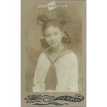 girl. Produced by Hinkó photography studio, Budapest, Kispesten.  Cabinet card / CDV photo / hardback photo. (2792188)