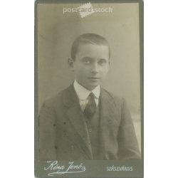   Produced by Jenő Róna, photography studio, Szászváros.  Cabinet card / CDV photo / hardback photo. (2792202)