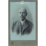 Early 1910s - Studio photo of Mr. Elegant. Produced by Gyula Erdős, photography studio, Újpest.  Cabinet card / CDV photo / hardback photo. (2792211)