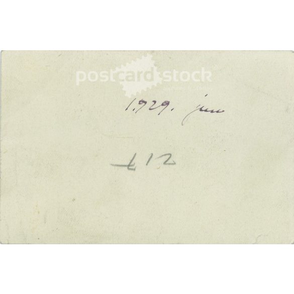 1929 - Young girl on the terrace. Original paper image. Its maker is unknown. (2792223)