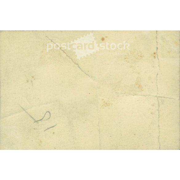 1920s. A trip to the zoo. Original paper image. Its maker is unknown. (2792225)