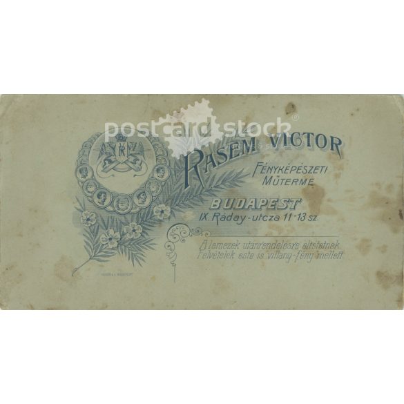 Early 1900s. Wedding photo, elegant couple with a bouquet of flowers, studio shot. Pasem Victor, photography studio, Budapest. Original  Cabinet card / CDV photo / hardback photo. (2792241)