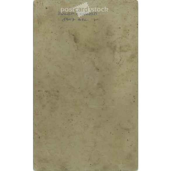 December 1907. Philip family, studio recording. Vilmos Stahl, photography studio, Újpest. Original  Cabinet card / CDV photo / hardback photo. (2792242)