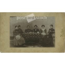   Early 1900s. young men and women sitting around a table. Wilhelm Herter photography studio, Schassburg (Segesvár). Original  Cabinet card / CDV photo / hardback photo. (2792246)