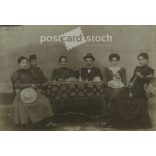 Early 1900s. young men and women sitting around a table. Wilhelm Herter photography studio, Schassburg (Segesvár). Original  Cabinet card / CDV photo / hardback photo. (2792246)