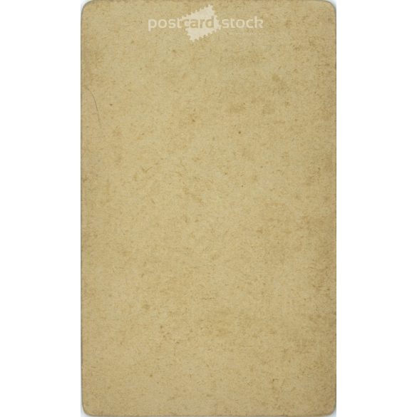 Early 1900s. Studio portrait of young boy. Its maker is unknown. Original  Cabinet card / CDV photo / hardback photo. (2792267)