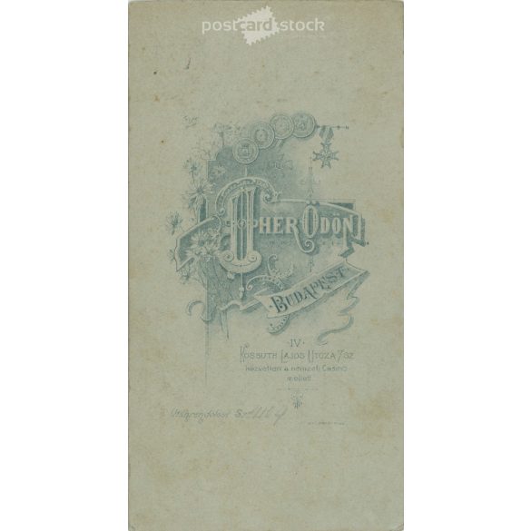 Early 1900s. Portrait of an unknown man. It was taken in Ödön Uher’s photography studio. Budapest. Original  Cabinet card / CDV photo / hardback photo. (2792281)