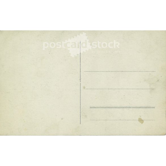 1920s. Photo of an unknown brother and sister, Budapest Városliget, in front of Vajdahunyad Castle. Original paper image, maker unknown. Photo sheet, postcard. (2792286)